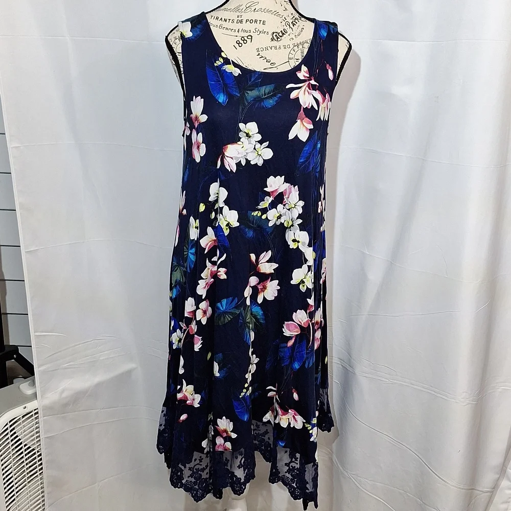 Spense dress large. - Picture 2 of 8